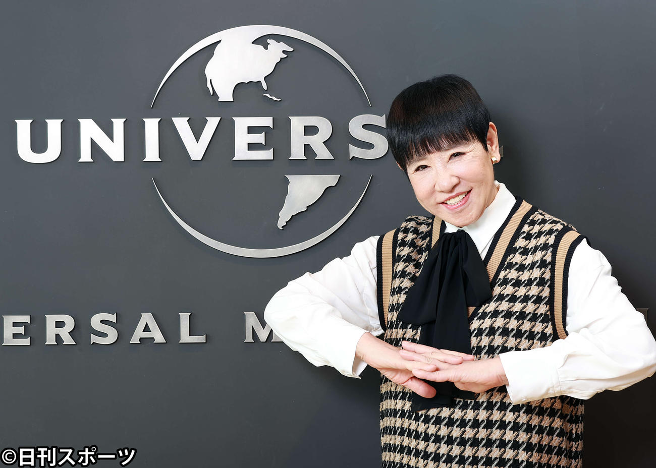 レコード会社移籍後、意気込みを新たに笑顔を見せる和田アキ子（撮影・浅見桂子）