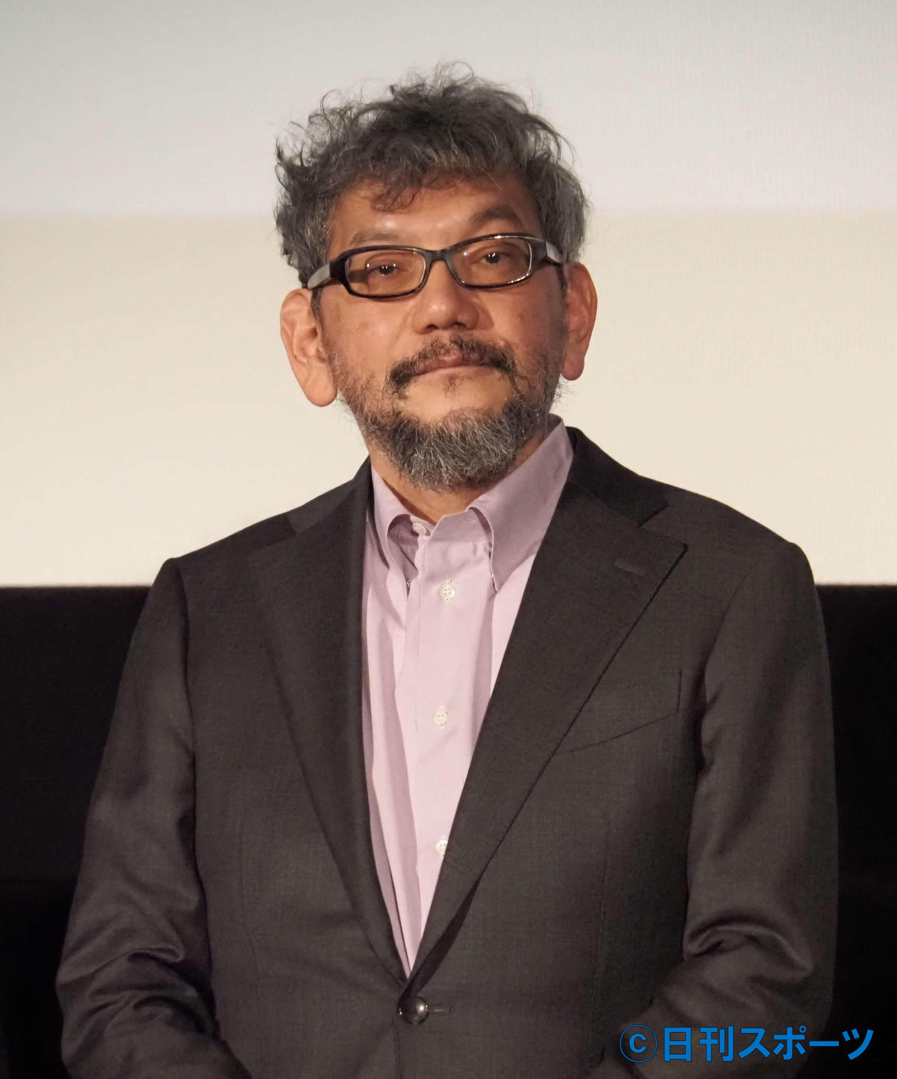 映画「シン・エヴァンゲリオン劇場版」大ヒット御礼舞台あいさつに出席した庵野秀明総監督（撮影・遠藤尚子）