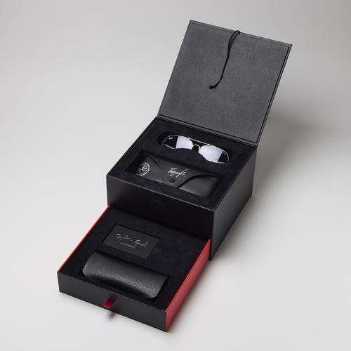 木村拓哉「憧れ持っていた」RAY－BANとコラボ 限定サングラス200