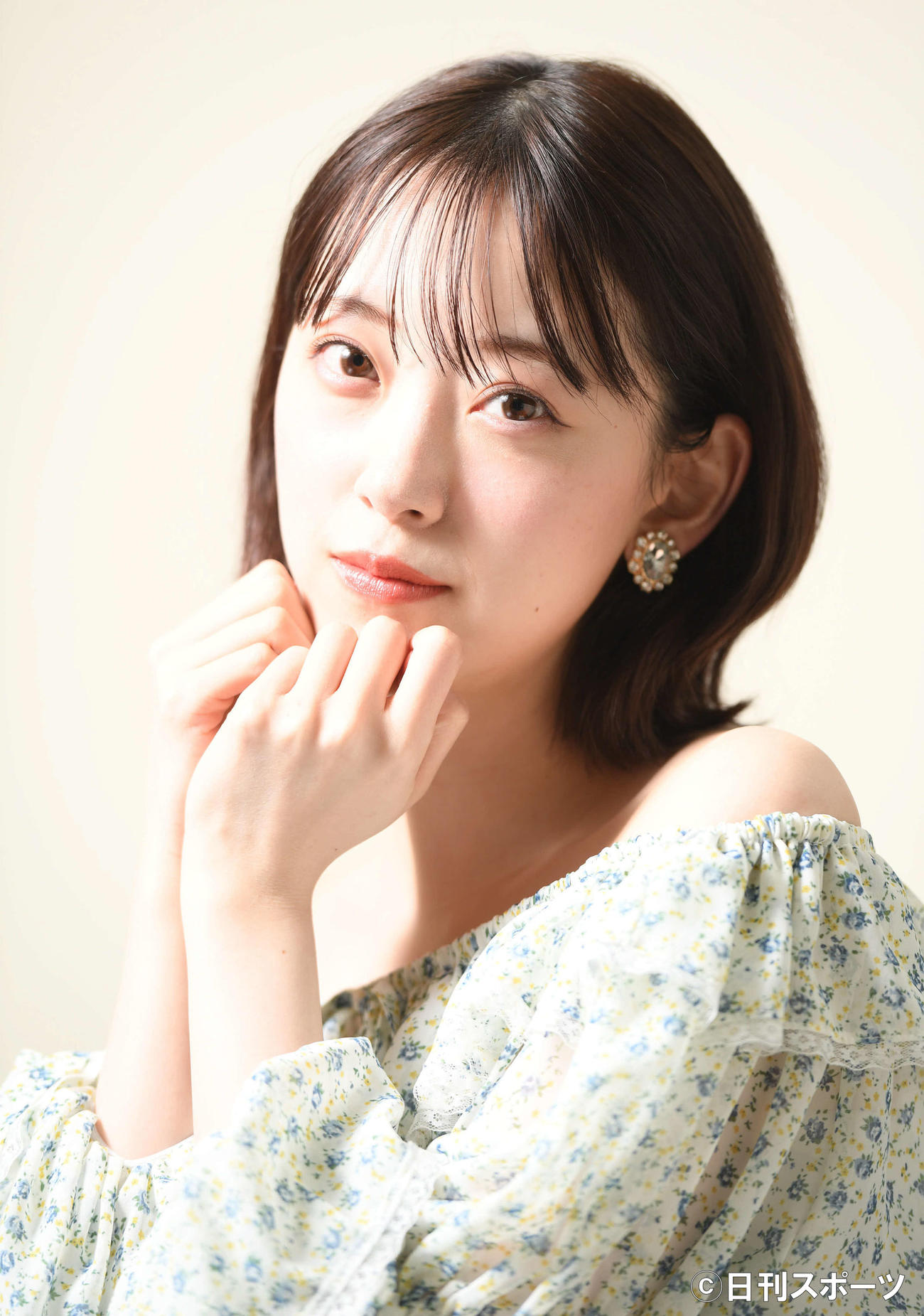 乃木坂46を卒業し、ファッションモデル、女優と活躍する堀未央奈。「グループで行動していたので、1人だとちょっと寂しいときもあります」と、本紙インタビューで本音を語った（撮影・たえ見朱実）