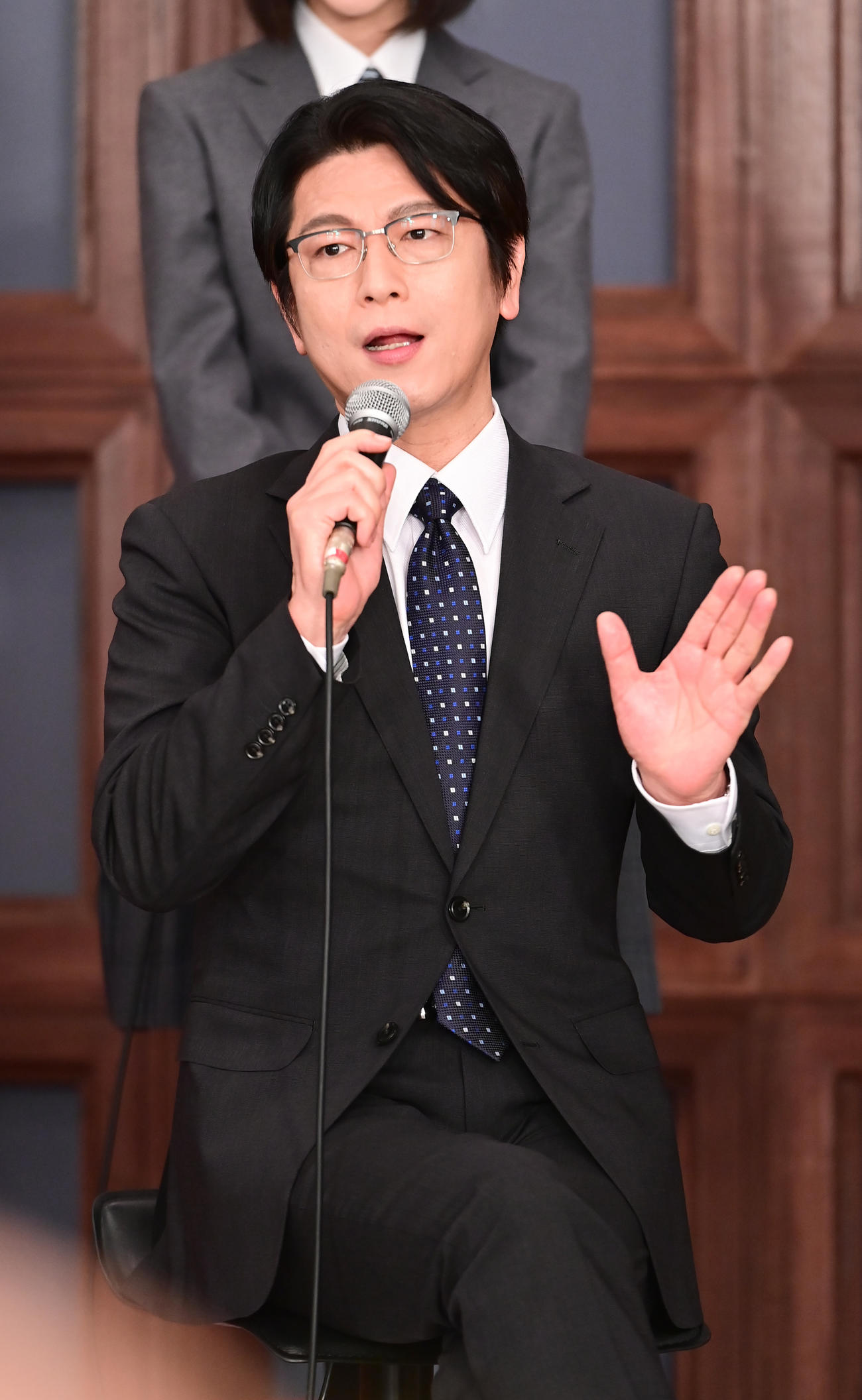 TBS系日曜劇場「ドラゴン桜」制作発表に臨む及川光博（撮影・小沢裕）