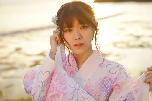 1stDVD「Natural Lily」（なちゅらりー）を発売する山内鈴蘭