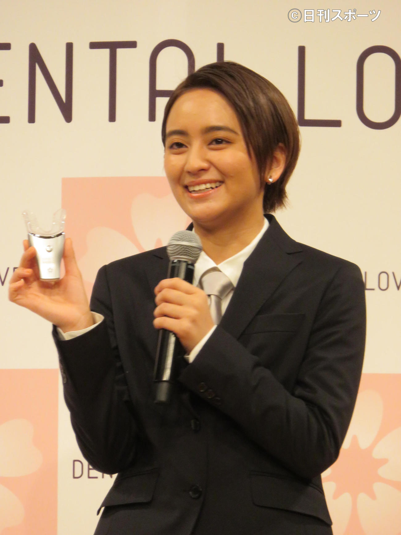 「デンタルラバー」のイメージガールに就任した岡田結実