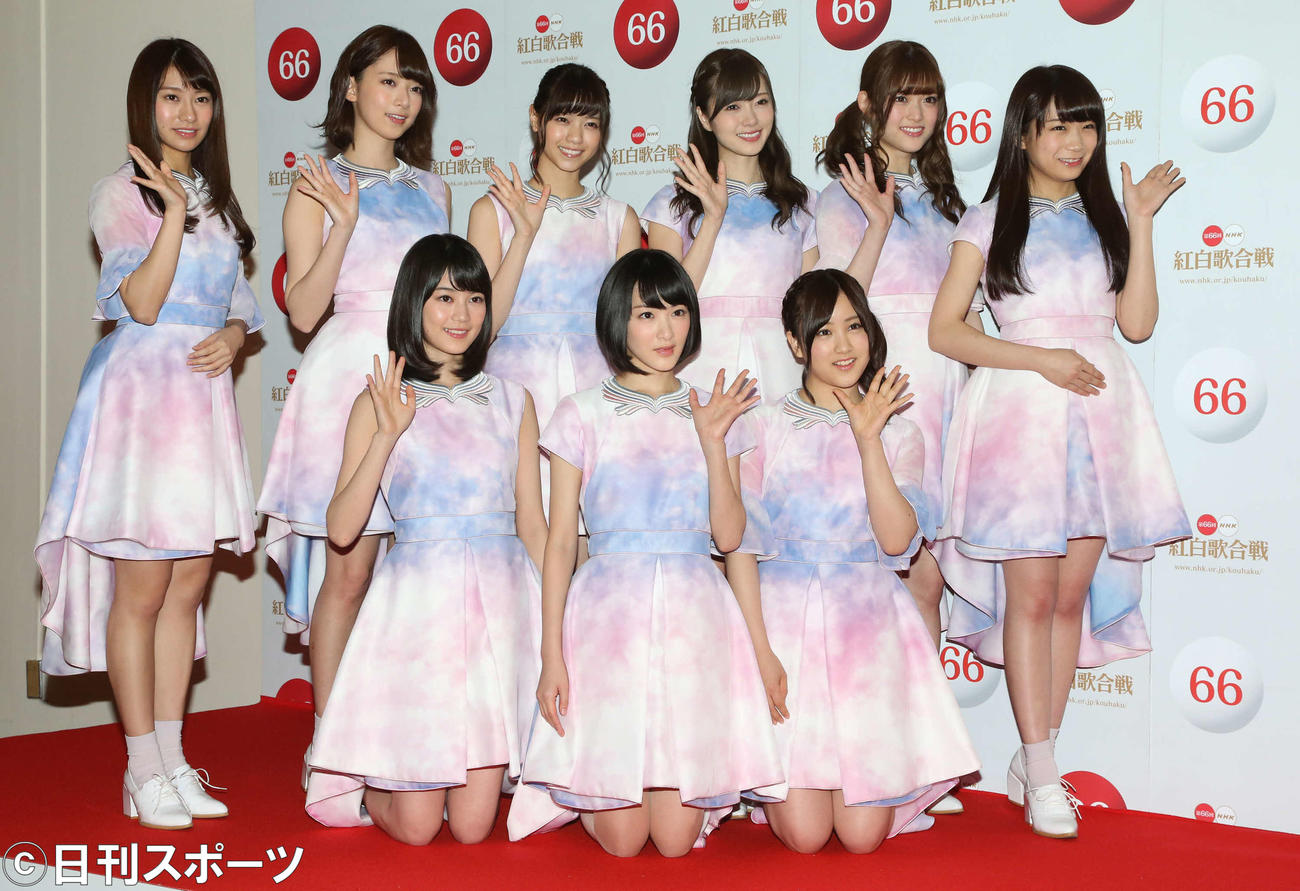 紅白歌合戦リハーサルを終えた乃木坂46。後列左から5人目が松村（2015年12月29日撮影）