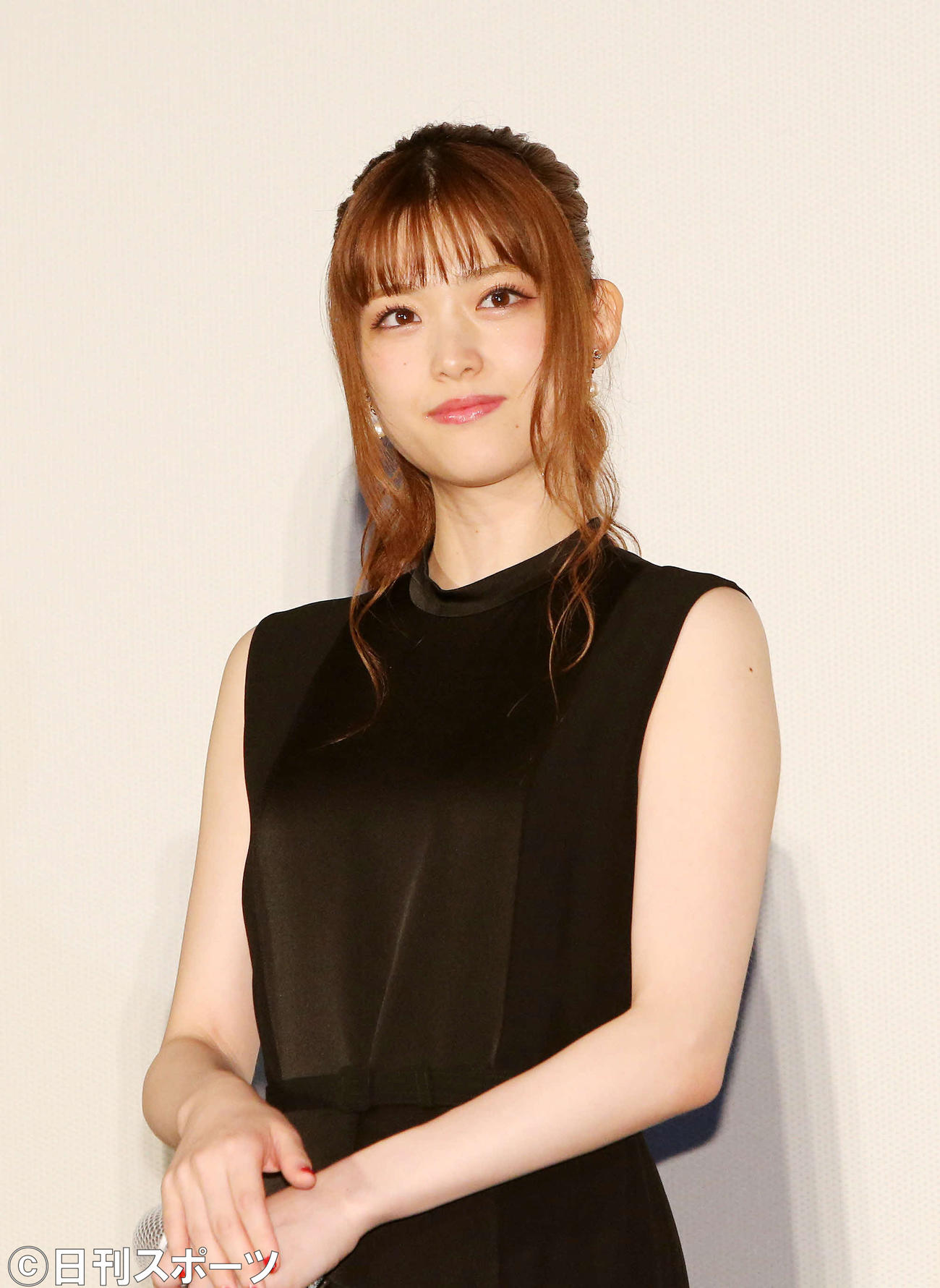 映画「あさひなぐ」完成披露上映会舞台あいさつ　舞台あいさつする乃木坂46松村沙友理（2017年8月27日撮影）