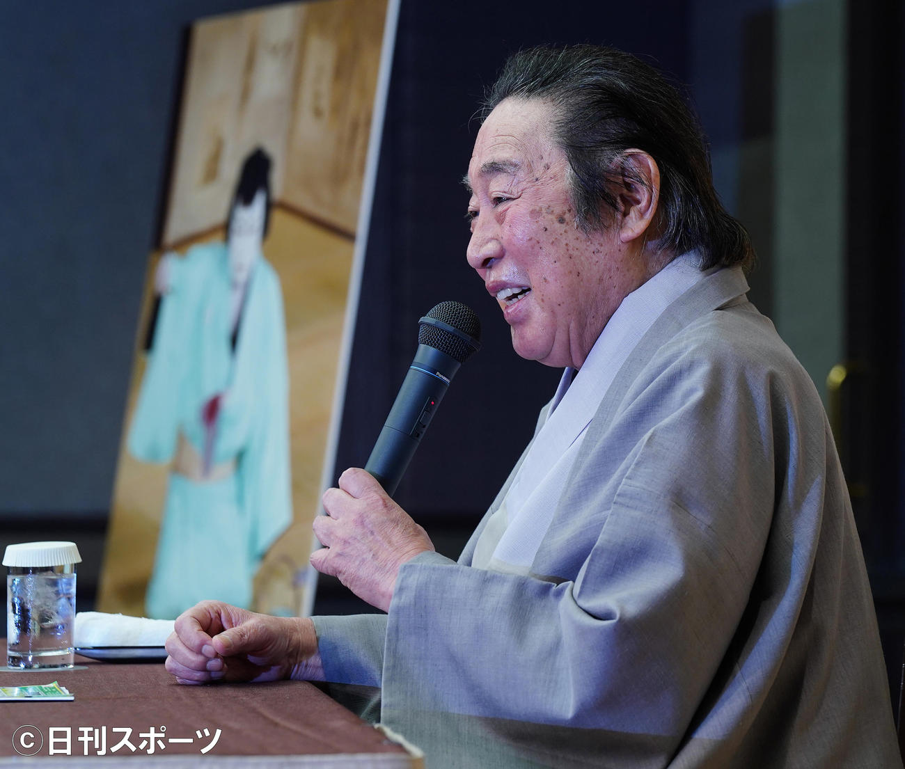 「五月大歌舞伎」の合同取材会で記者の質問に答える尾上菊五郎（撮影・菅敏）