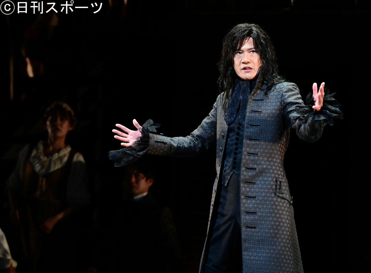 「サンソン－ルイ16世の首をはねた男－」公開ゲネプロで熱演する稲垣吾郎（撮影・小沢裕）
