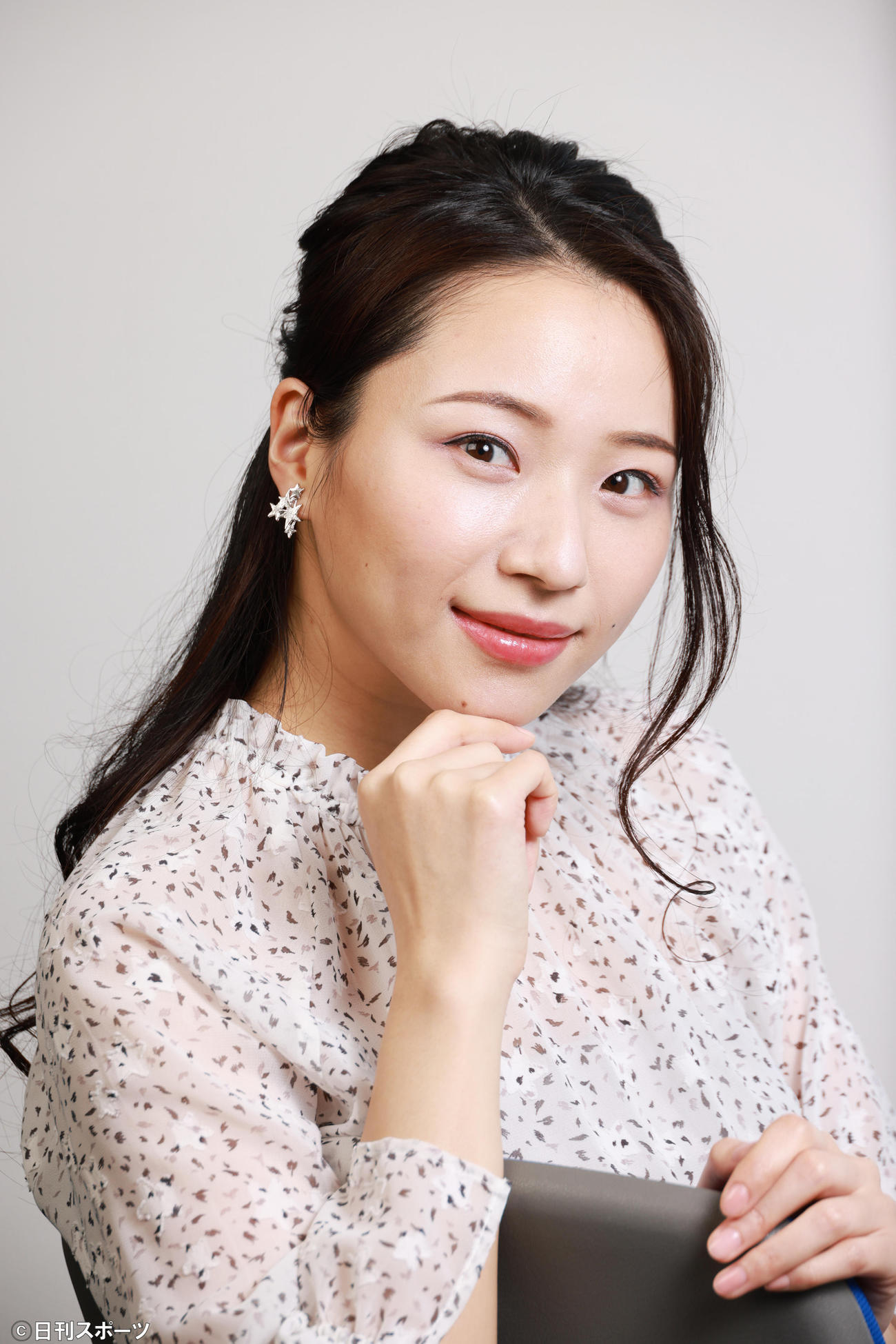 主演映画公開を前に抱負を語る長谷川奈央（撮影・中島郁夫）