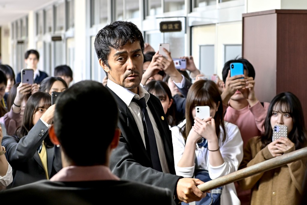 阿部寛主演のTBS系日曜劇場「ドラゴン桜」第1話の個人視聴率が8・8％を記録し、今期の民放連続ドラマで1位を獲得した（ビデオリサーチ調べ、関東地区）
