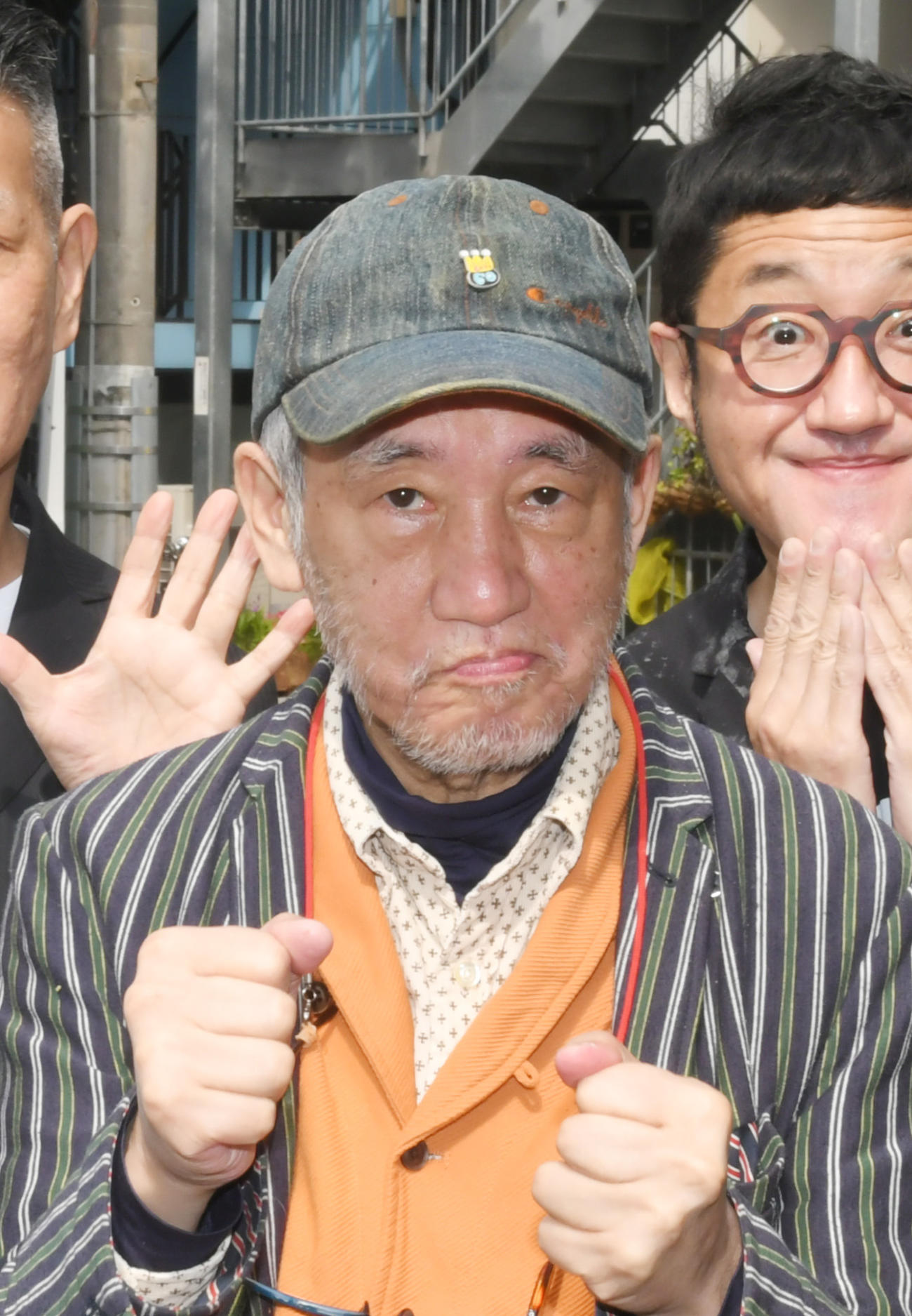 WAHAHA本舗「王と花魁」全国ツアーが決定した。インタビューに抱負を語る演出の喰始氏（2021年4月9日撮影）