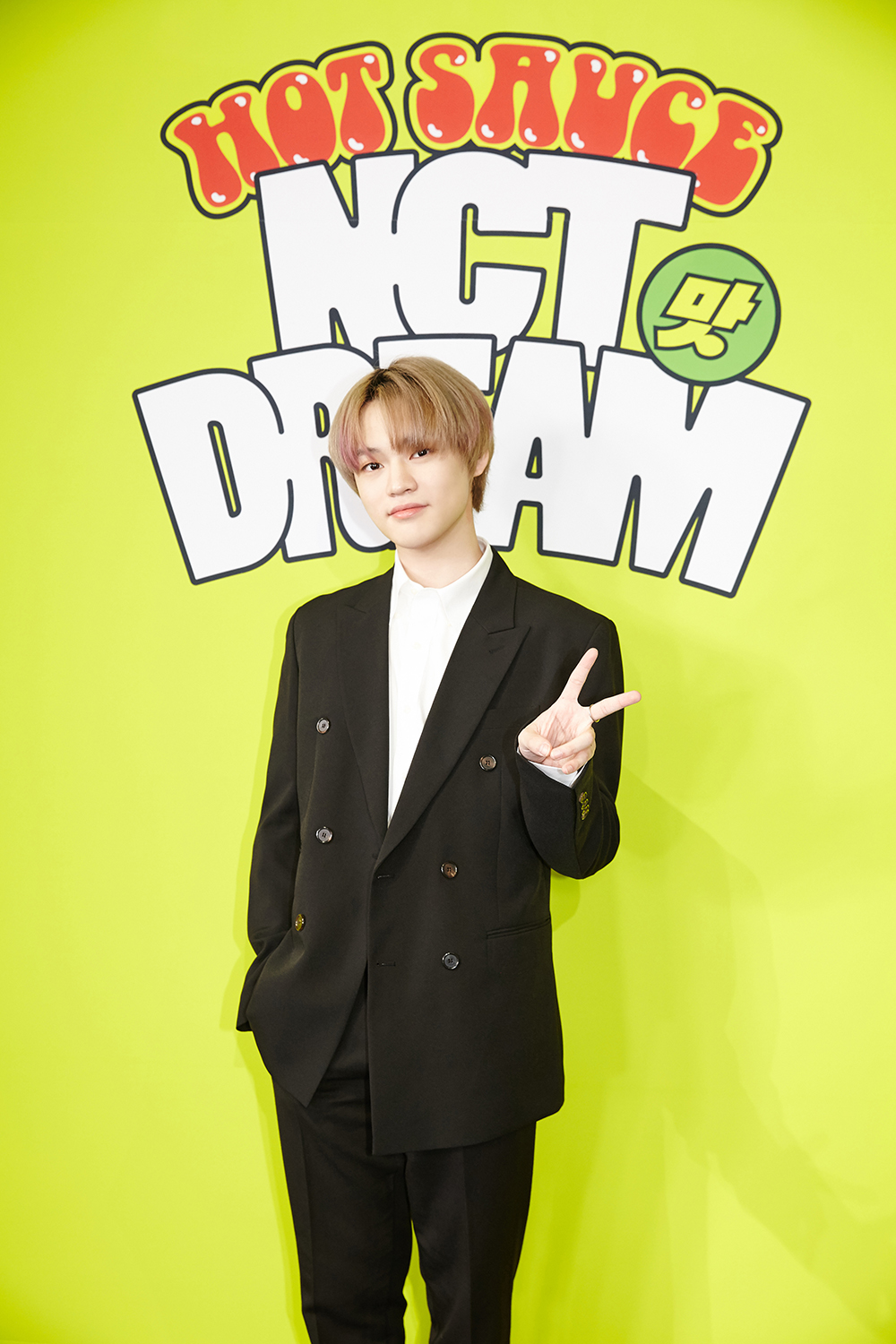初のフルアルバム「Hot Sause」オンライン発表会見を行ったNCT DREAMのチョンロ