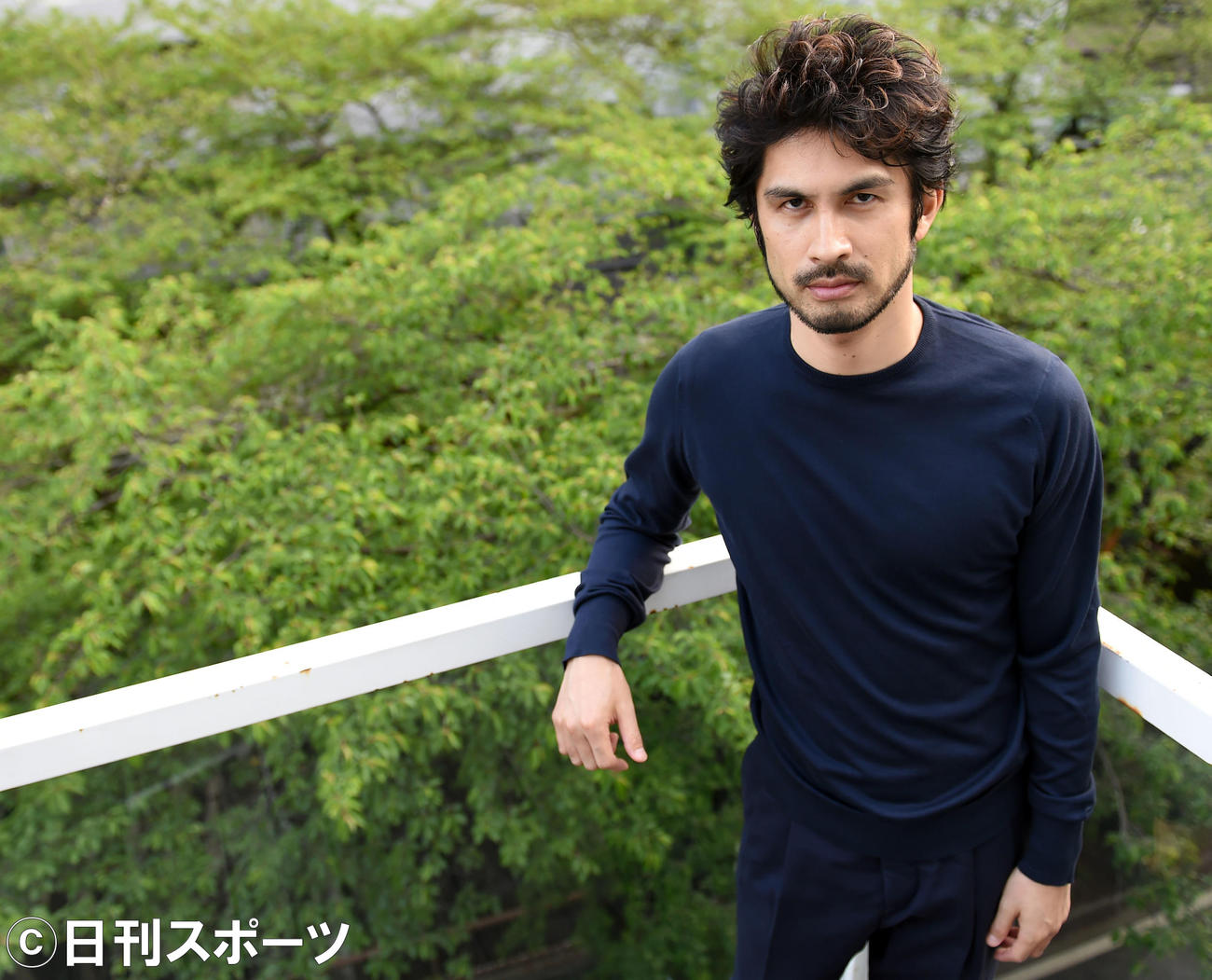 平井堅＝14年4月