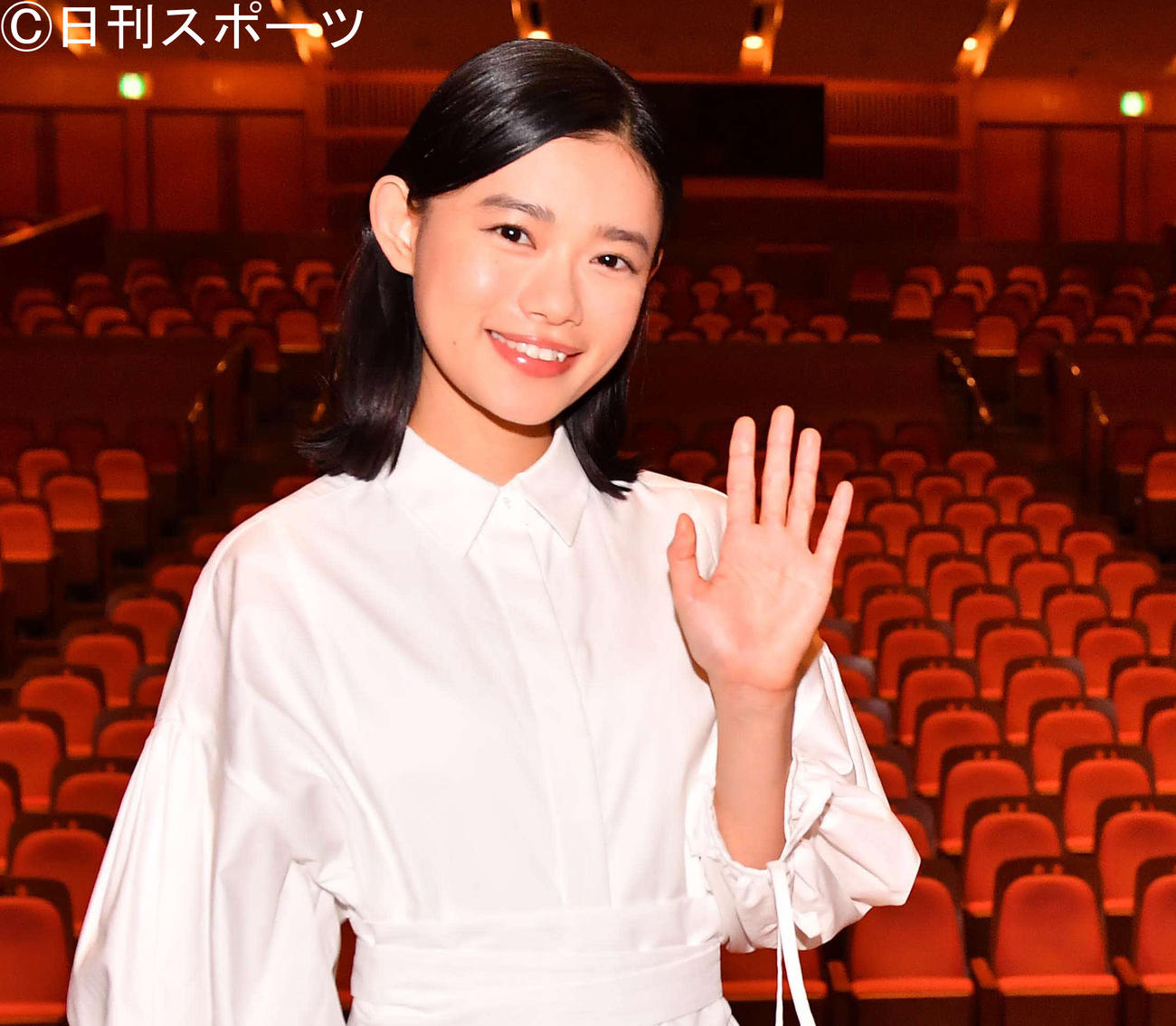 杉咲花＝20年11月撮影