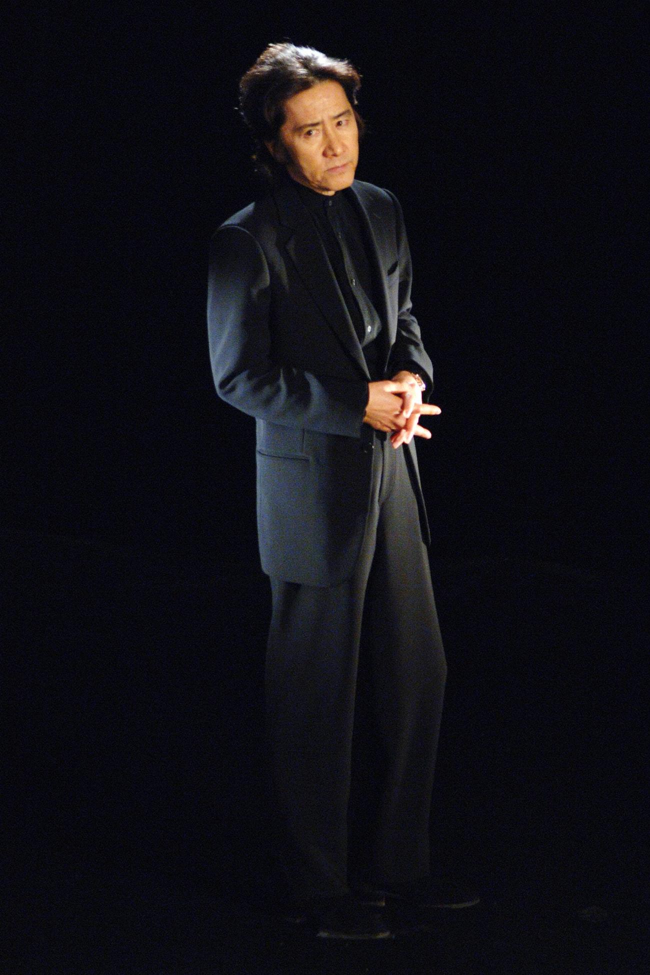 フジテレビ「古畑任三郎」シリーズで探偵の古畑任三郎を演じた田村正和さん（フジテレビ提供）
