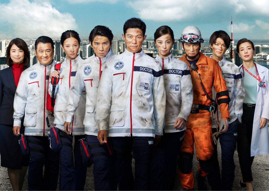 7月期TBS系連続ドラマ、日曜劇場「TOKYO MER～走る緊急救命室～」出演する、左から石田ゆり子、小手伸也、菜々緒、賀来賢人、鈴木亮平、中条あやみ、要潤、佐野勇斗、仲里依紗（C）TBS