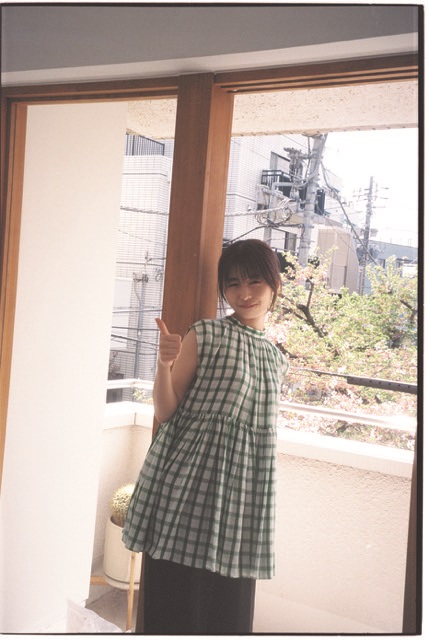 「with」で連載がスタートする長濱ねる