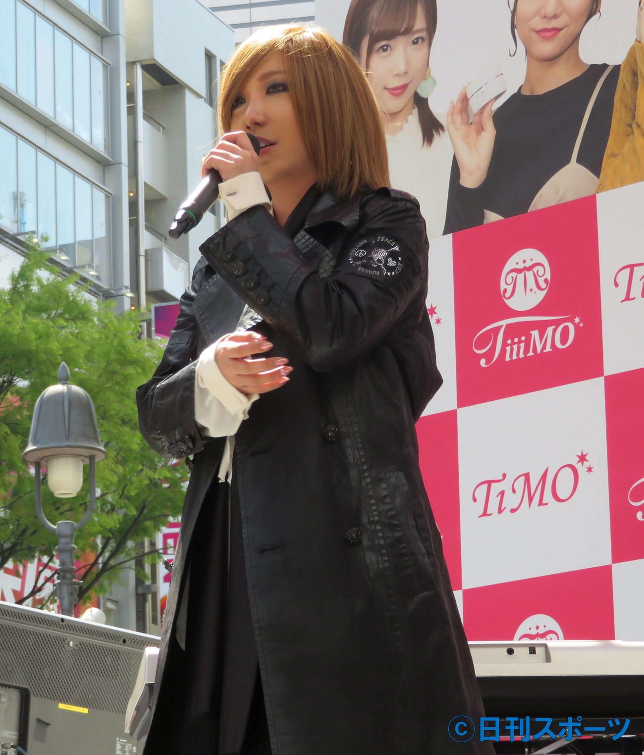 YOSHIKIのものまねメークで登場したざわちん（2018年4月撮影）