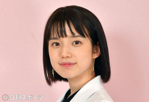 弘中綾香アナ(2018年6月撮影)