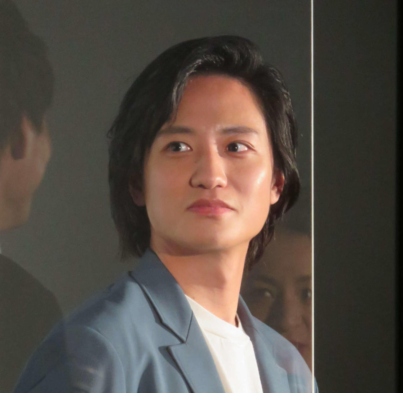 映画「明日の食卓」初日舞台あいさつに登壇した藤原季節（撮影・村上幸将）
