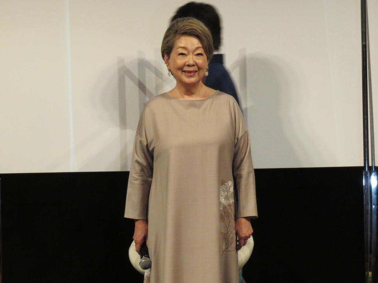 映画「ブルーヘブンを君に」の公開前イベントに出席した主演の由紀さおり
