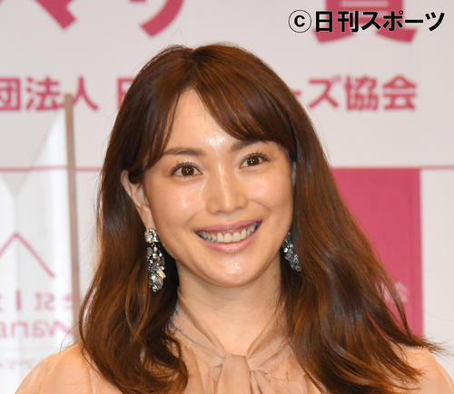 蛯原友里(21年5月撮影)