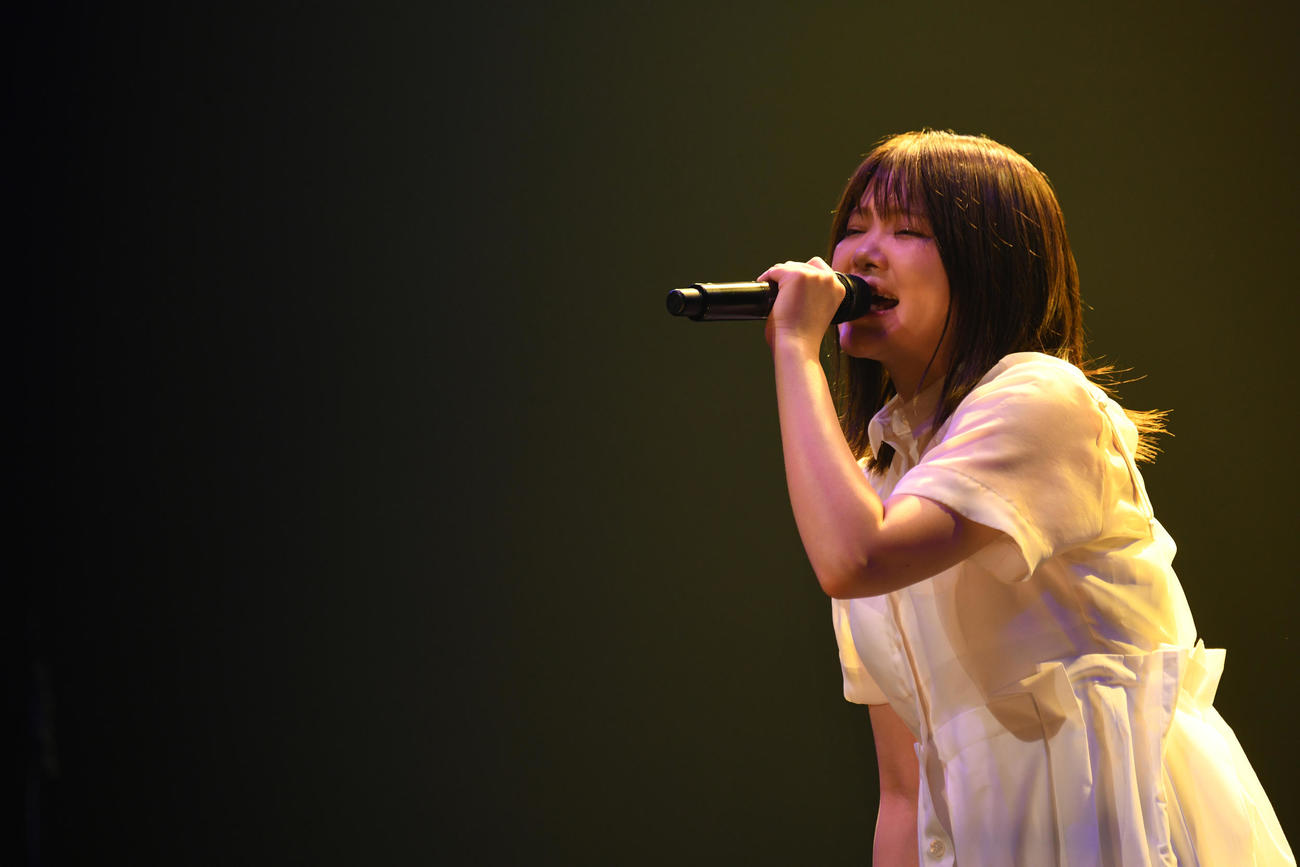 3人体制最後のライブで歌ういきものがかり吉岡聖恵