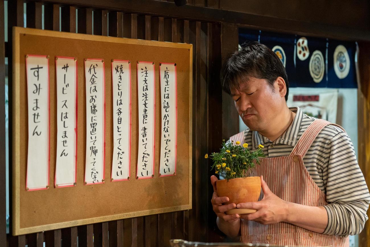 NHK連続ドラマ「ひきこもり先生」に主人公・上嶋陽平役を演じる佐藤二朗