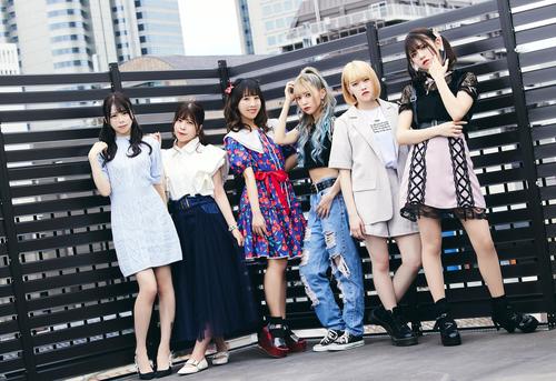 新メンバー加入で新たなスタートを切ったおこさまぷれ～と。（左から、りあら、ちゃき、かすみん、しゅがー、のぴ、ゆあてゃん）