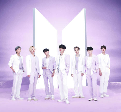ベストアルバム「BTS, THE BEST」をリリースしたBTS