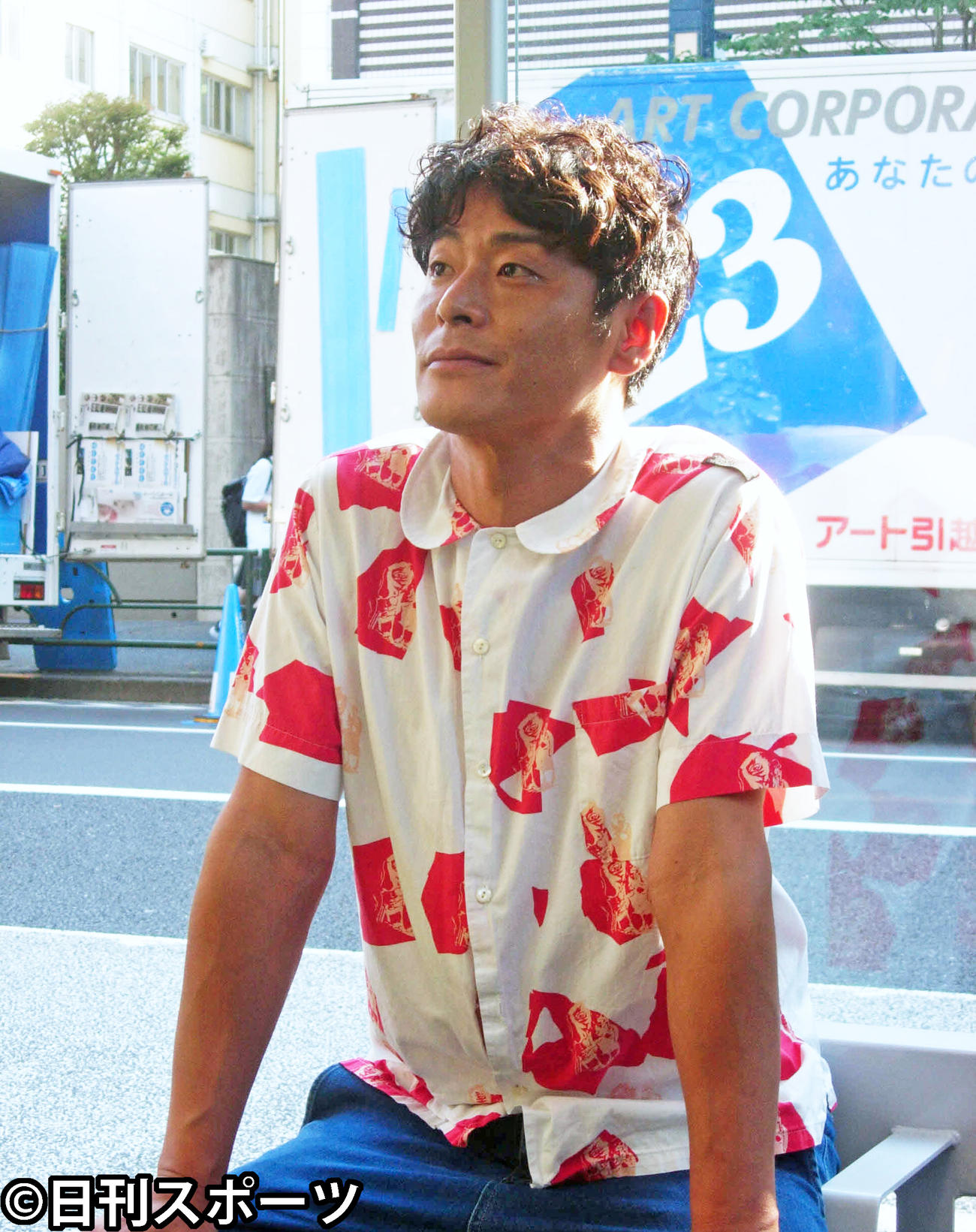 思索にふける永井佑一郎（撮影・秋山惣一郎）