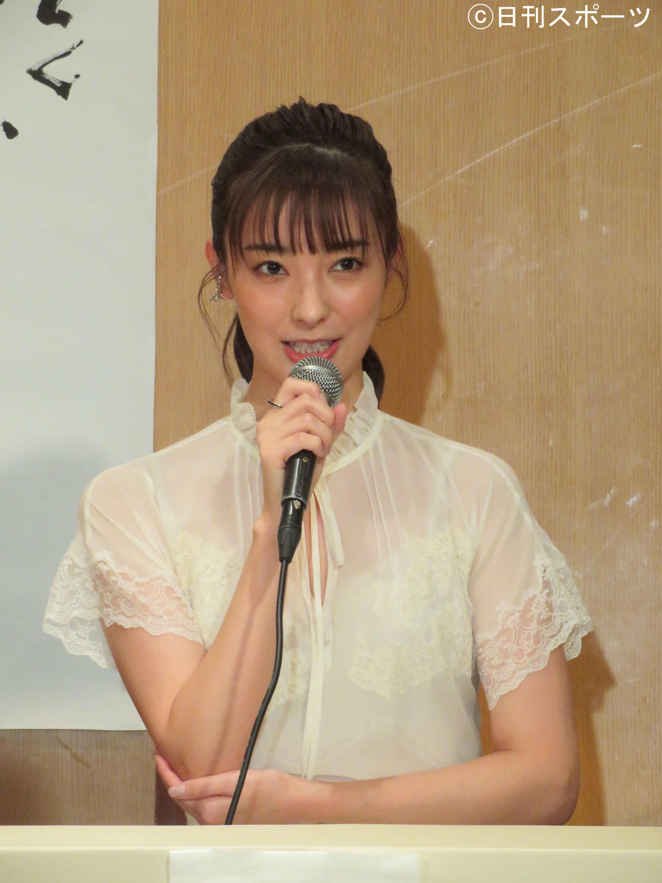 映画「鳩のごとく　蛇のごとく　斜陽」製作発表会見で、映画に初出演＆主演すると発表された宮本茉由（撮影・村上幸将）