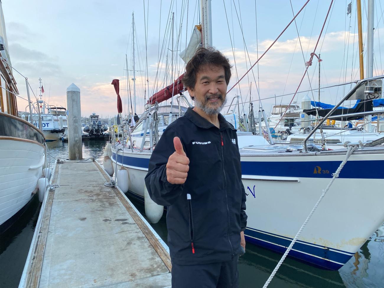 ヨット太平洋横断でゴールを果たした辛坊治郎キャスター（ニッポン放送提供）
