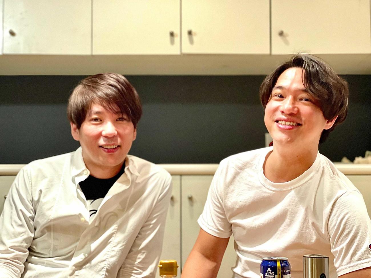 「株式会社OMATSURI」を設立し代表取締役に就任したことを発表した元ザブングル松尾陽介さん（左）と藤本隆太郎さん