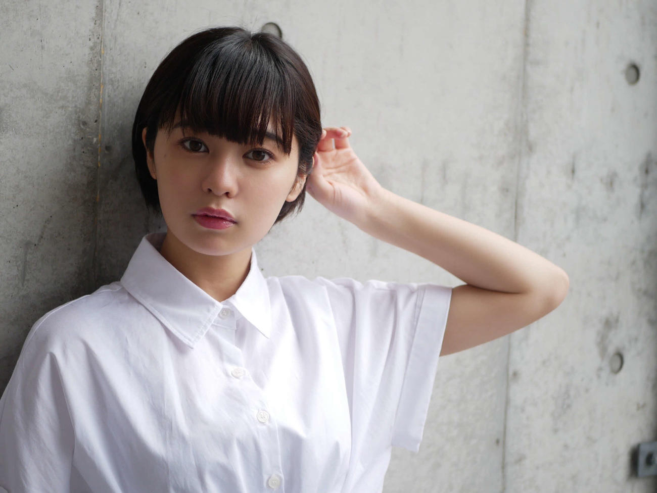 ショートヘア姿を披露した吉柳咲良（ホリプロActorより）