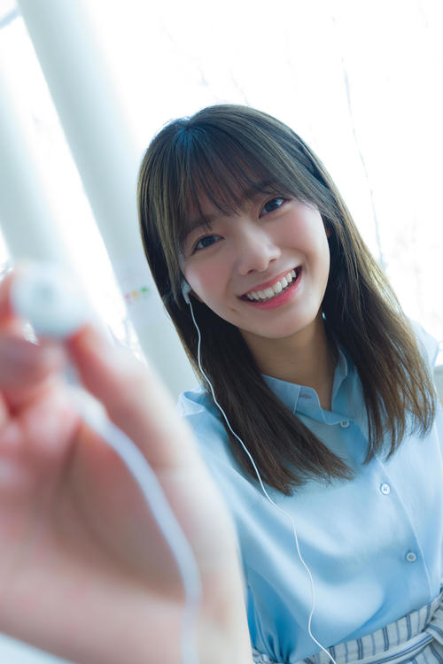 櫻坂田村保乃が初写真集 屈指の“モテ女”石垣島でお風呂カットに水着姿