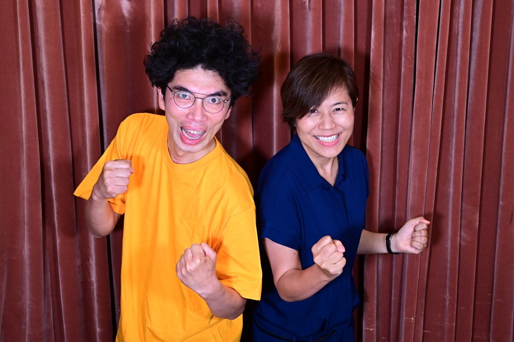 キングオブコントに「母と母」として挑戦する片桐仁（左）と青木さやか（C)TBS