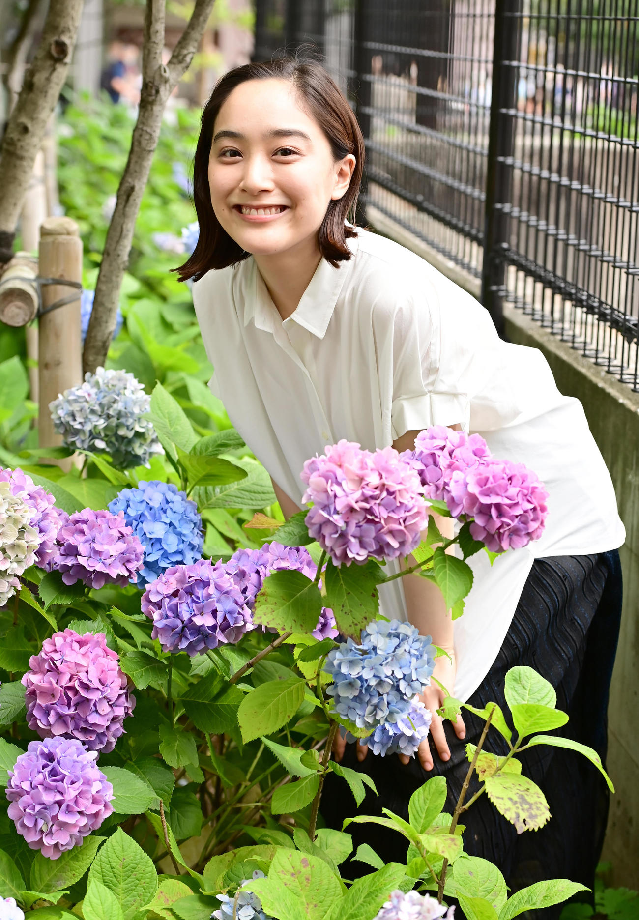 ドラマ「ひきこもり先生」で佐藤二朗演じる主人公の娘役を務める吉田美佳子