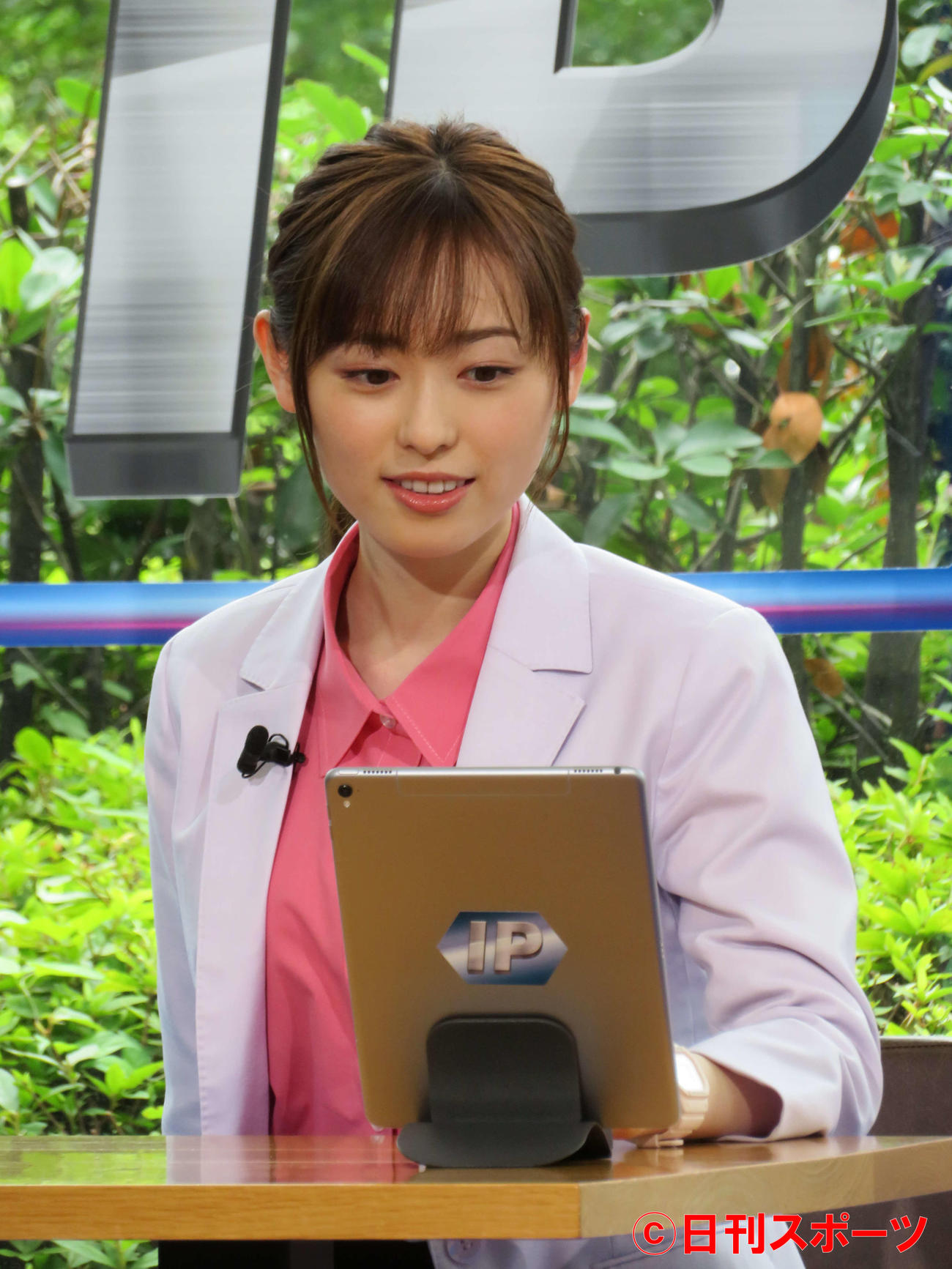 テレビ朝日系木曜ミステリー「IP～サイバー捜査班」（7月1日スタート、木曜午後8時）の制作発表記者会見に出席した福原遥（撮影・三須佳夏）