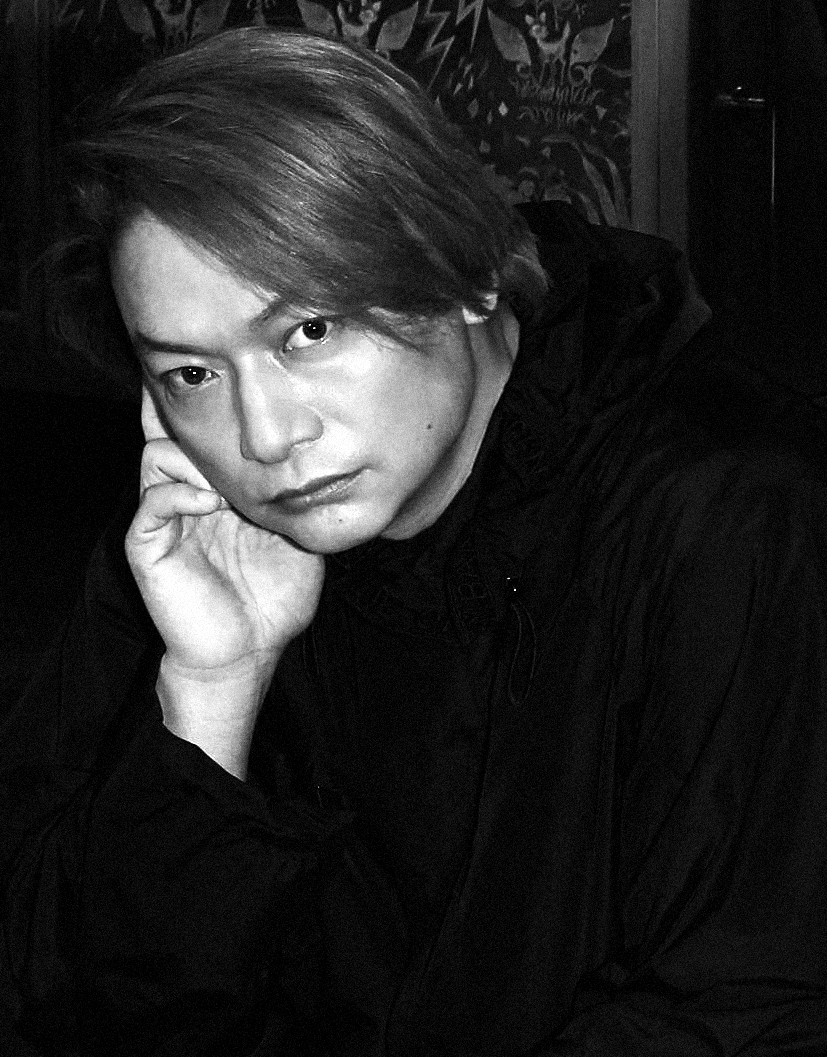 「JANTJE_ONTEMBAAR」が3周年を迎える香取慎吾