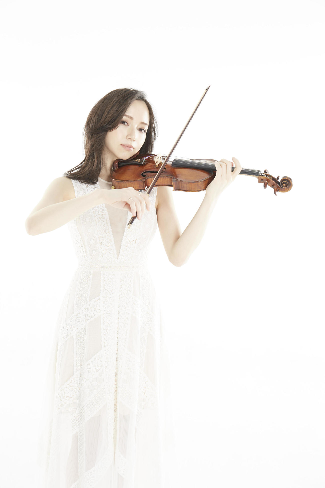 「THE MUSIC DAY」で生演奏を披露する宮本笑里