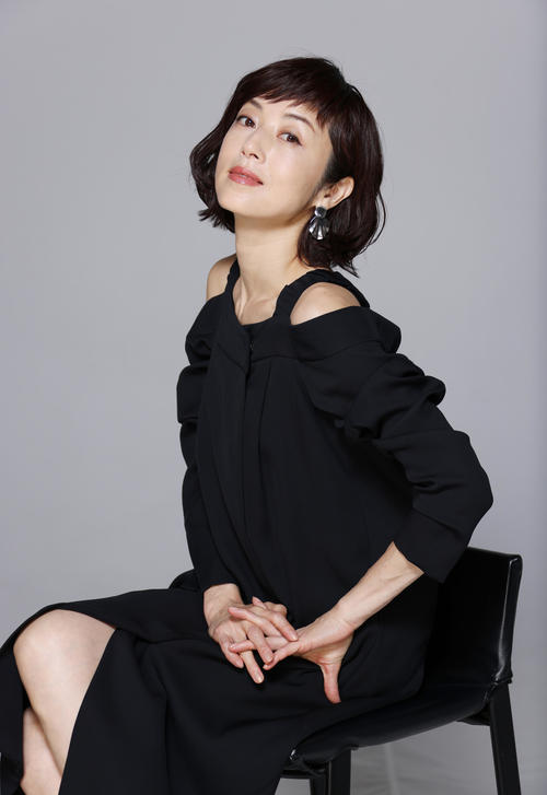 「魔性」という言葉を使われる高岡早紀さんだが、魔性なんて感じさせないうちに引き込む魅力的な女性だった（撮影・中島郁夫）