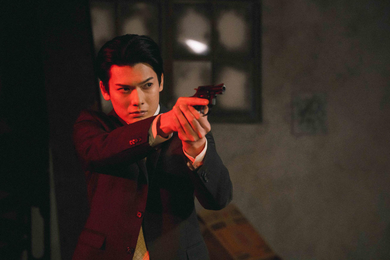 9月17日公開の崎山つばさ主演映画「クロガラス0」