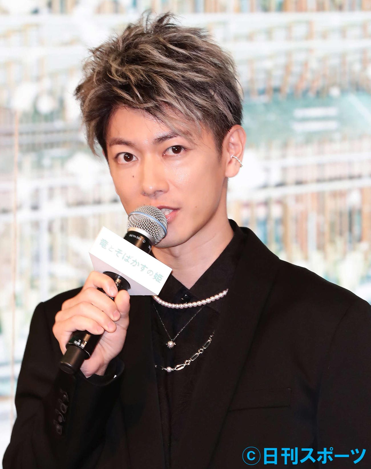 竜を演じたことが発表された佐藤健（撮影・丹羽敏通）