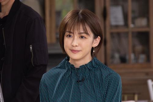 フジテレビ「推しの王子様」でドラマに初出演する宮司愛海アナウンサー（C）フジテレビ