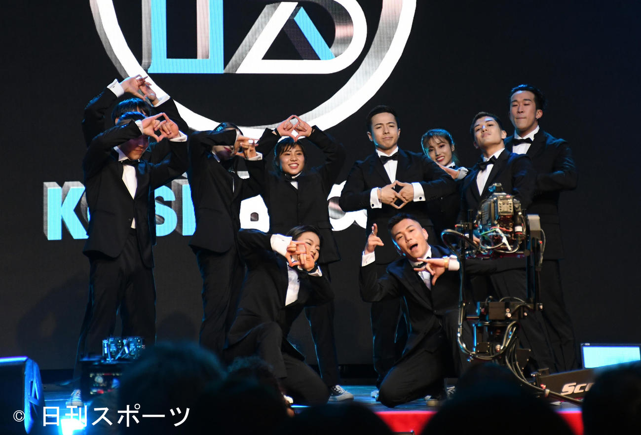 「D．LEAGUE 20－21 AWARD SHOW」に登場したKOSE 8ROCKS（撮影・大友陽平）