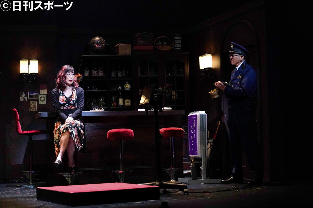 開幕した舞台「物語なき、この世界。」（撮影・細野晋司）