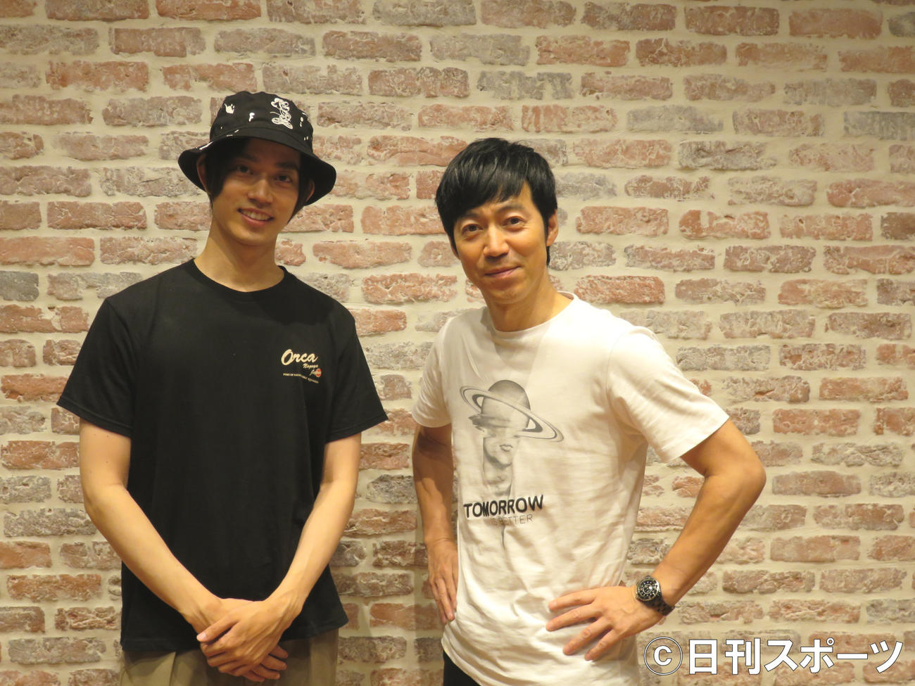 「劇団ファイヤーヒップス大感謝祭～THAT'S　バラエティーショー～」に出演する高橋健介（左）と東貴博