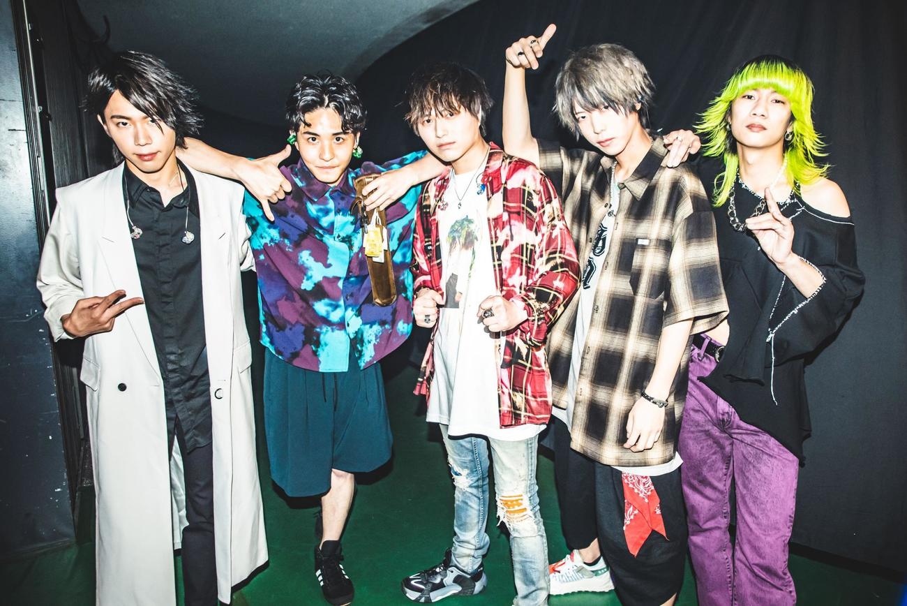 有観客では初の大阪城ホール公演を行ったNovelbrightの、左から沖聡次郎、ねぎ、竹中雄大、圭吾、山田海斗