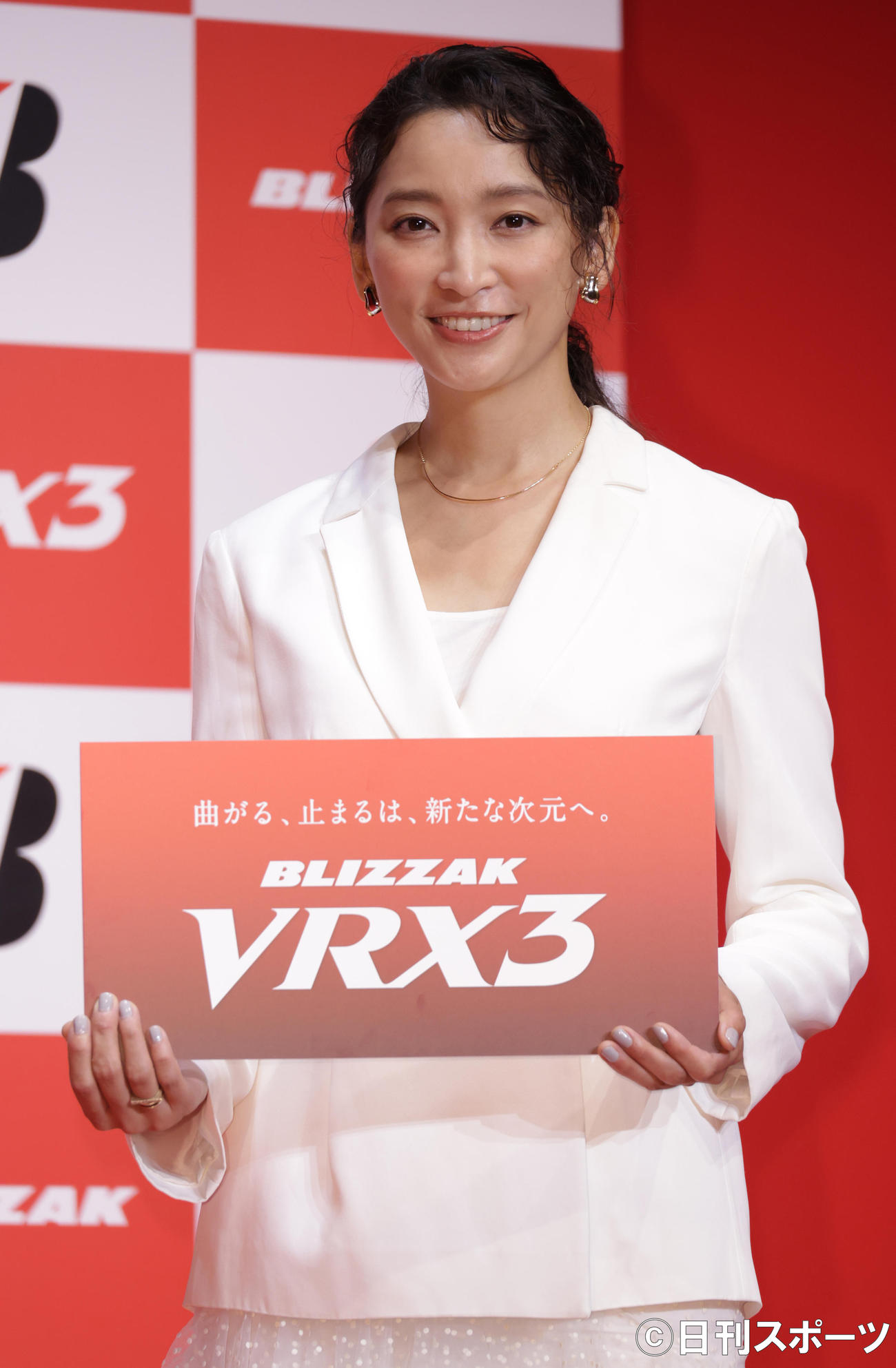 都内でトークイベントを行った杏（撮影・中島郁夫）