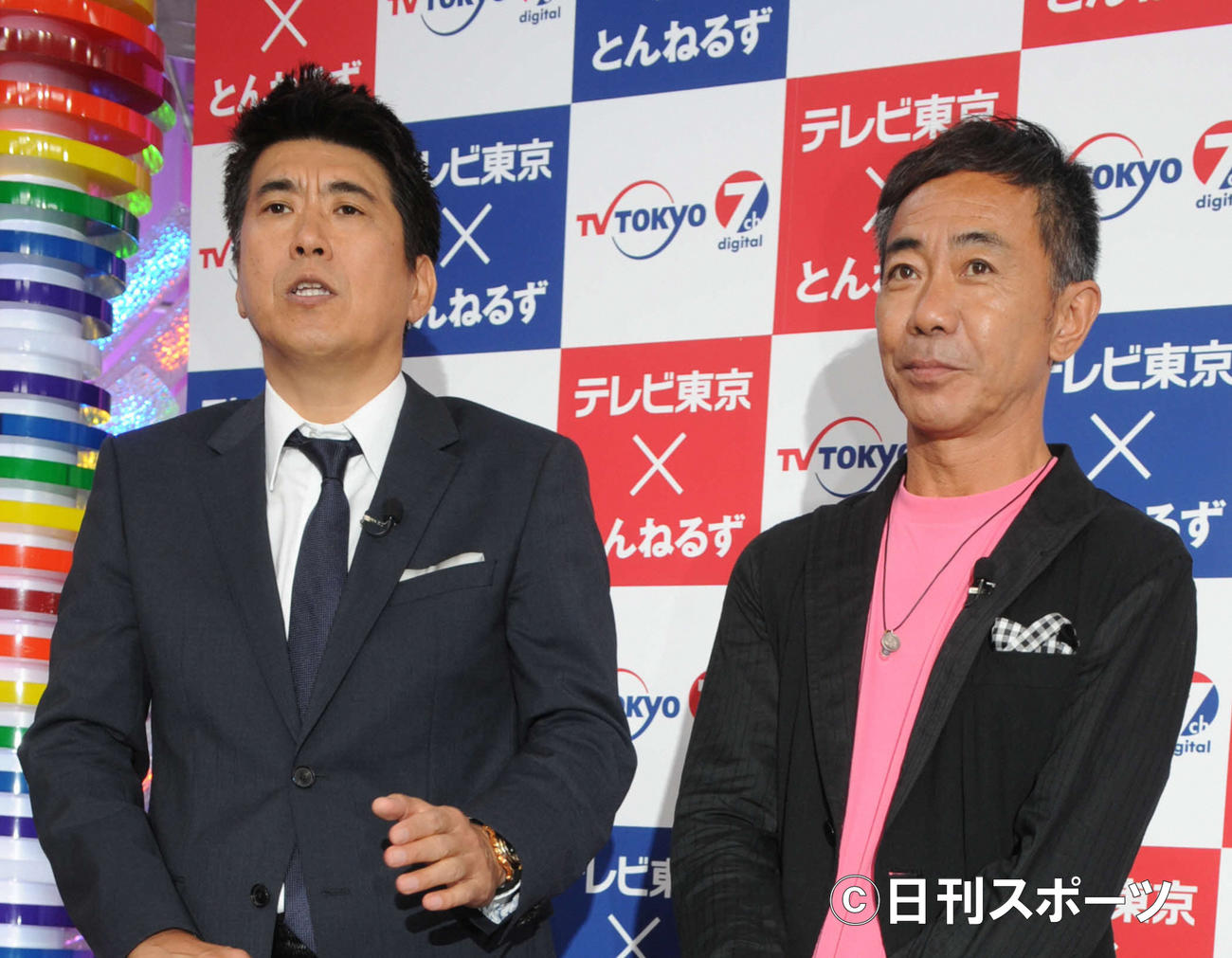 とんねるず石橋貴明（左）と木梨憲武（12年8月撮影）